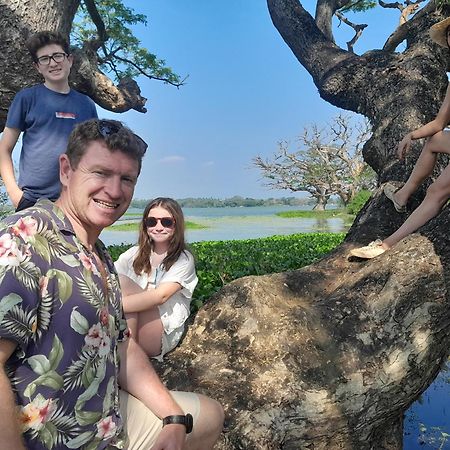 Serenity Lake Resort Yala Tissamaharama Ngoại thất bức ảnh