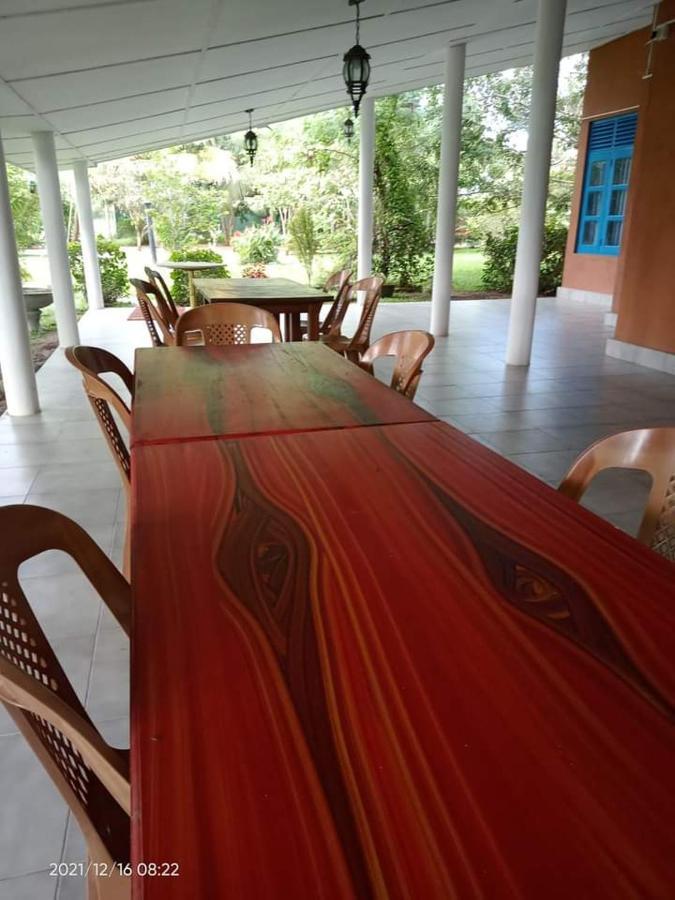 Serenity Lake Resort Yala Tissamaharama Ngoại thất bức ảnh